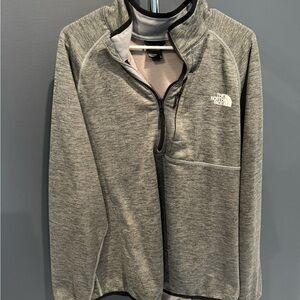 The North Face Men's Heather Gray Half-Zip Fleece Pullover